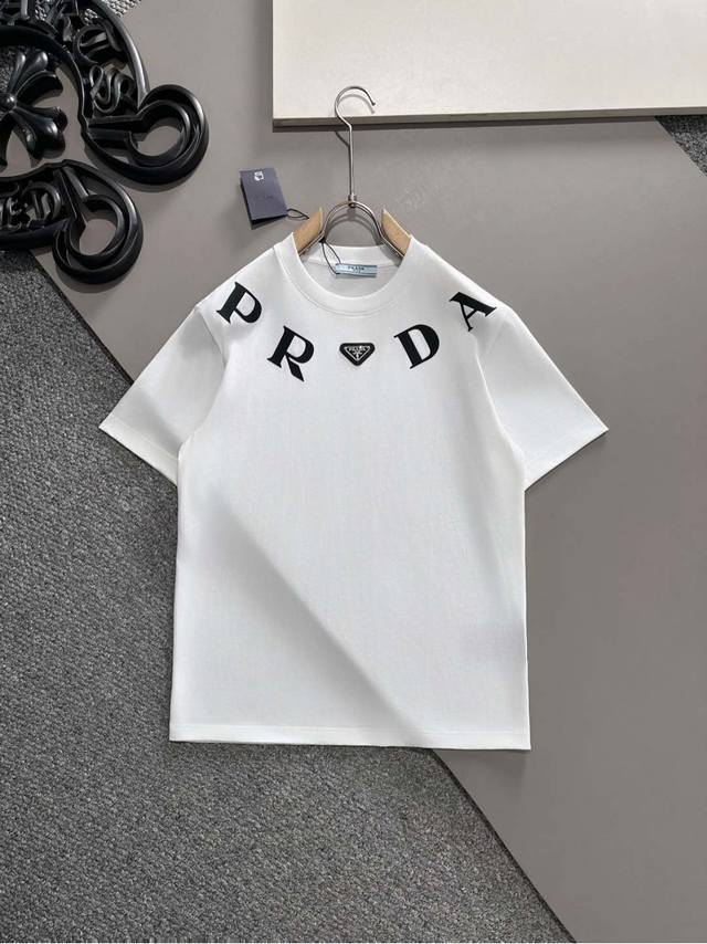 Prada 2025 Spring and Summer new knitted short-sleeved sweater, imported knitted