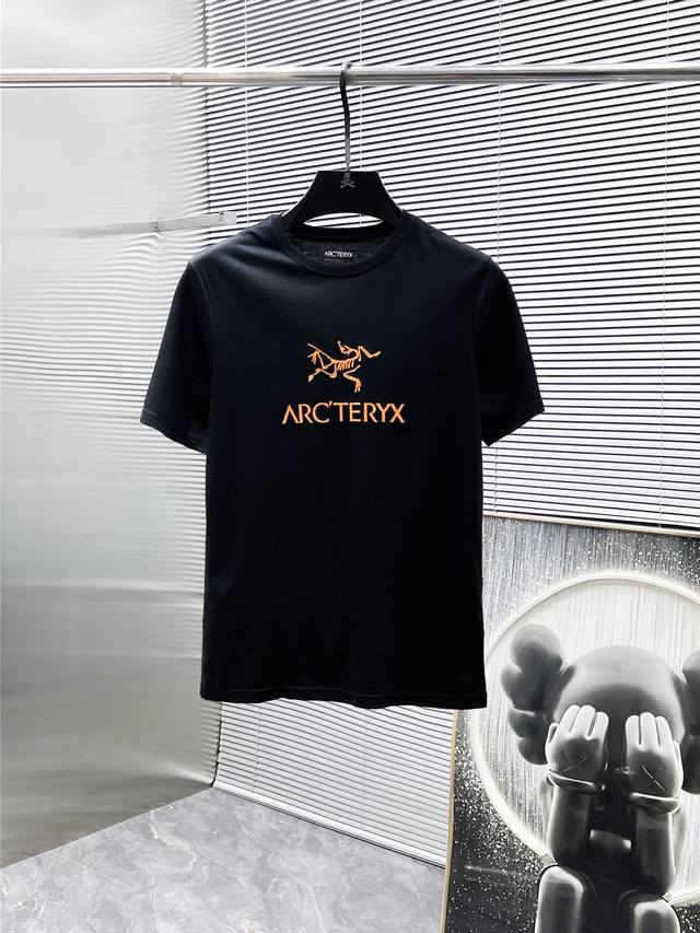 Dijia 2025 Spring and Summer New Release Counter Latest Short-sleeved Round Neck