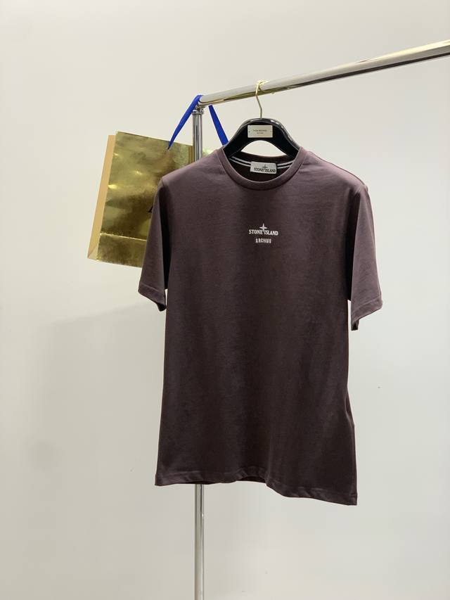 Moncler's top-quality 2025 summer new casual shorts! Available on the official w