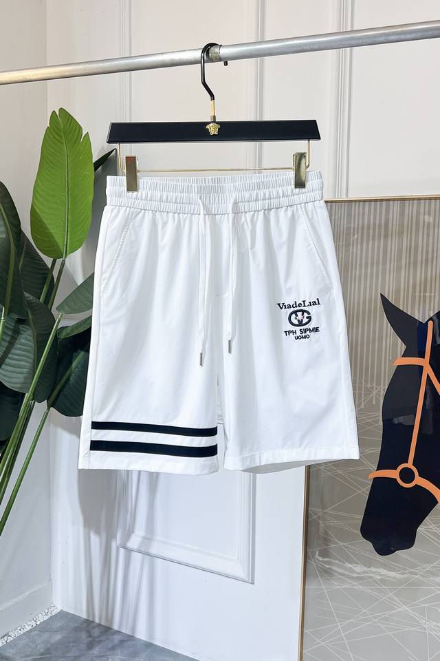 Gucci 2025Ss new classic round neck short sleeves, fashionable and versatile cla