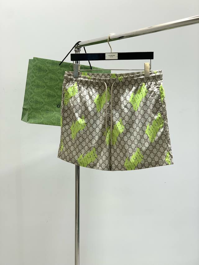 Lv Lv 25Ss early spring new style light luxury men and women daily commuting wea