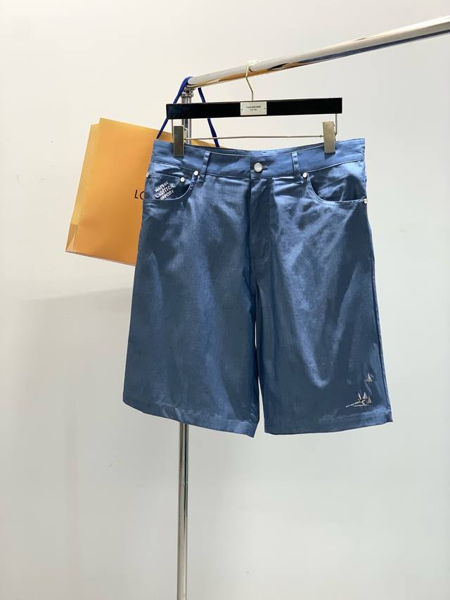 Loewe 2025 new men's and women's daily commuting wear must-have ribbon stitching