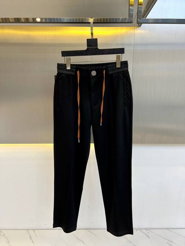 Real shot top version. Official quality Balenci*Ga Paris. SS25 latest model, Par