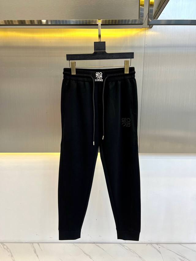 Real photos of the top version. Official quality Balenci*Ga Paris #2025 new lett