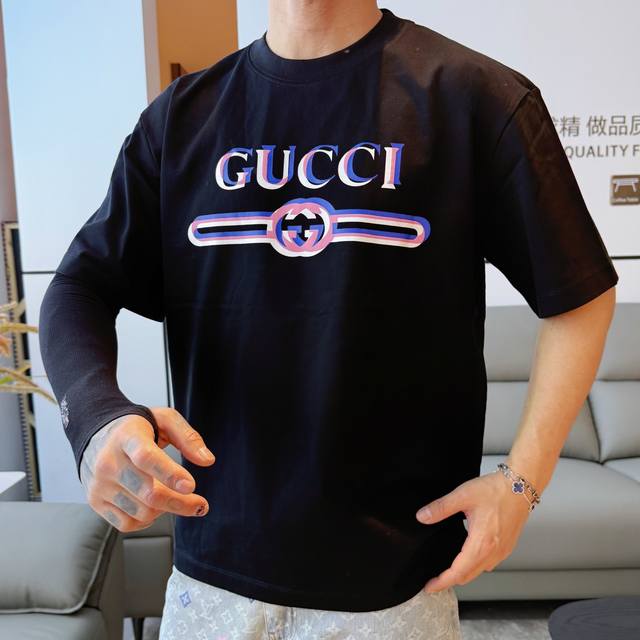 Gucci 2620 Spring and Summer New Products are available at the counter. The best