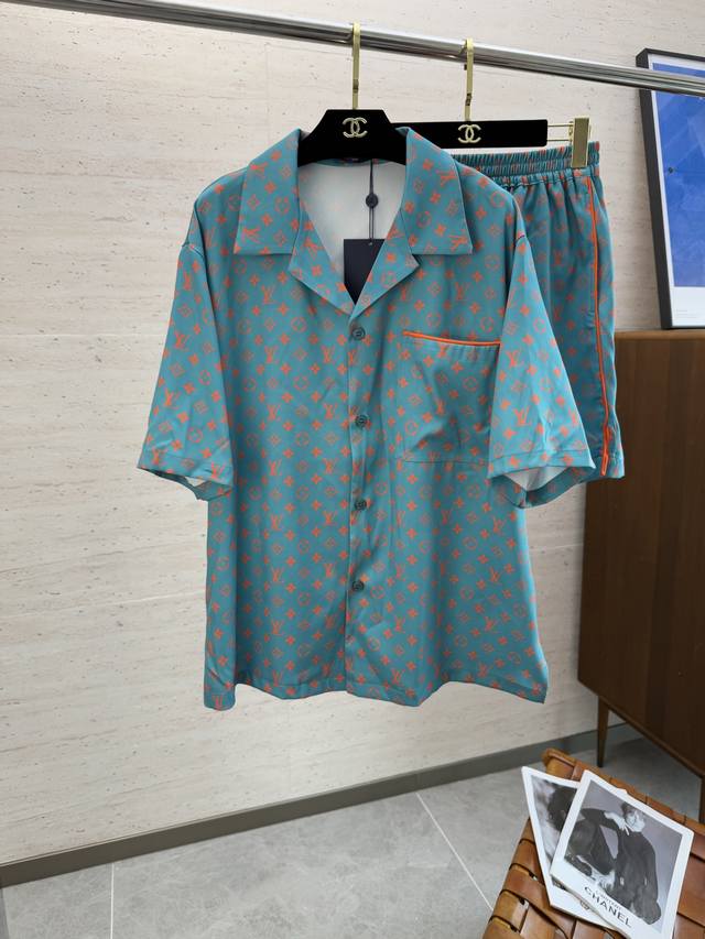 Gucci exclusive new men's casual short-sleeved high-end customization high-end v