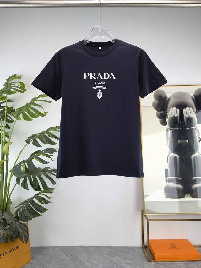Acne new letter print double-layer heavy-duty short-sleeved T-shirt. The letter