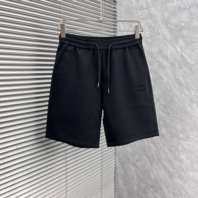 The latest must-have shirt for men from Moncler counter, 100% natural cotton, co