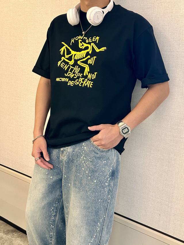 High quality Louis Vuitton 3D embossed jacquard flocked T-shirt, 25Ss spring and