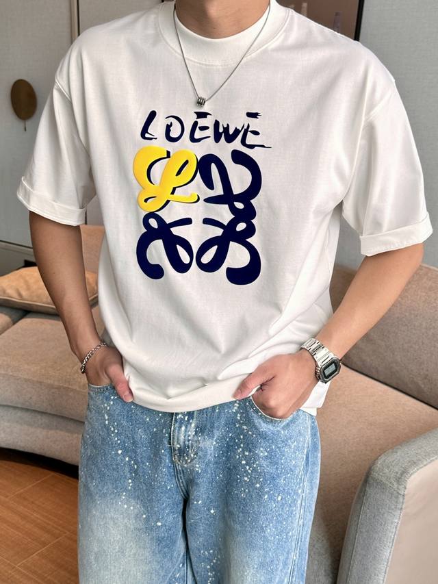 High quality Louis Vuitton T-shirt with small letters and full flowers! 25Ss new