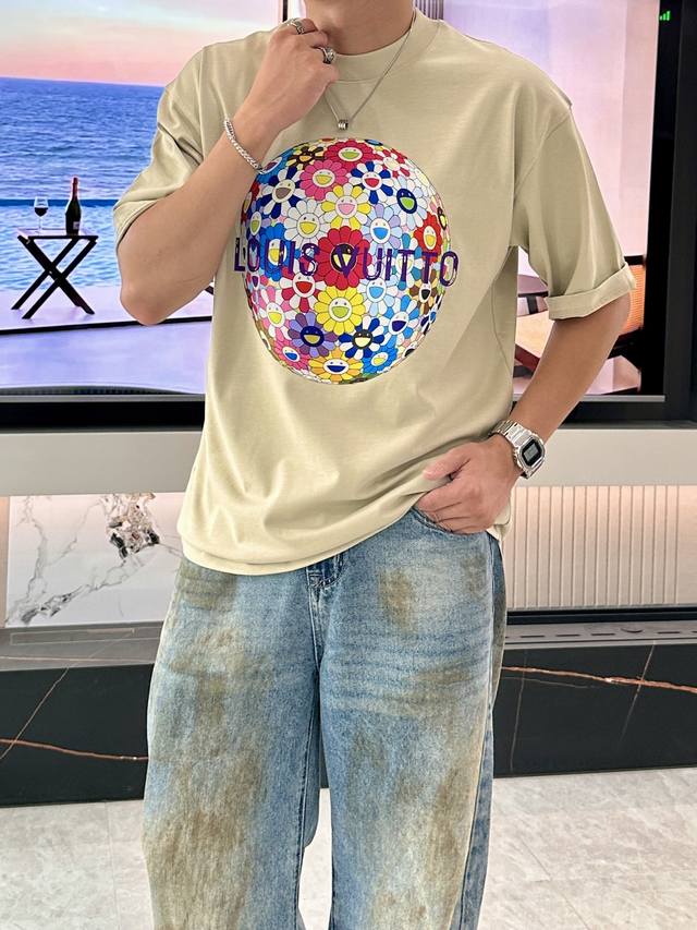 High quality Prada new T-shirt with direct embroidery on the chest, 25Ss new spr