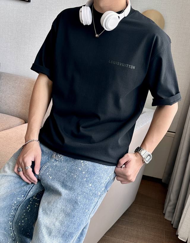 High quality Louis Vuitton new T-shirt with front and back wave embroidery, 25Ss