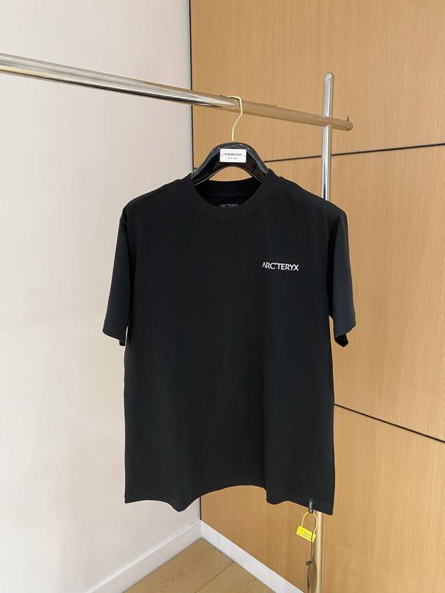 Gucci 2025Ss Snake Year New Year Spring and Summer boutique short-sleeved T-shir