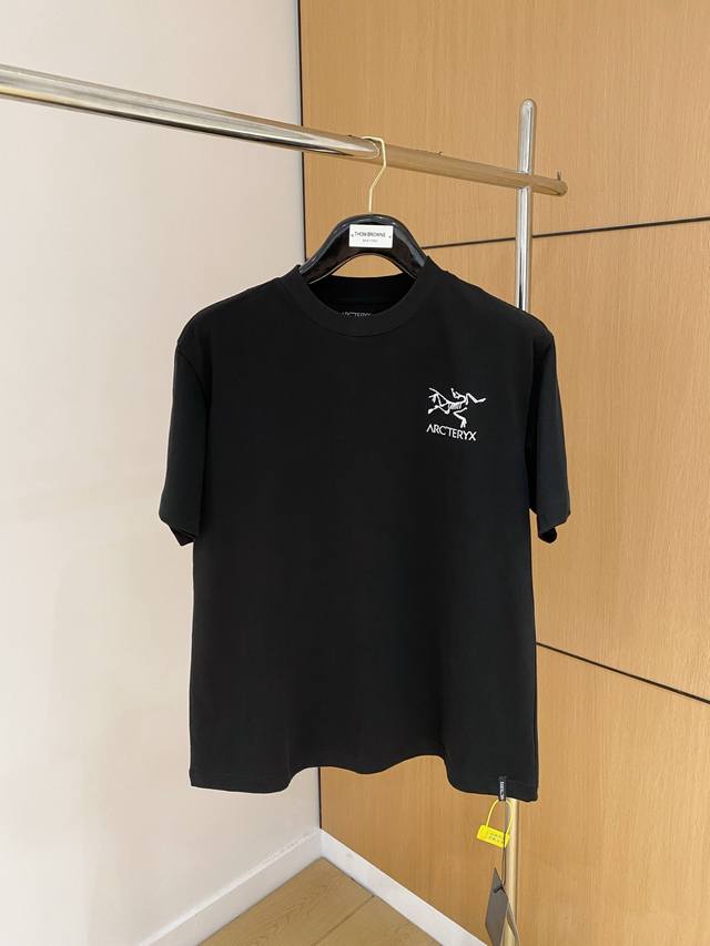 Chanel raglan sleeves, tapered letter short-sleeved T-shirt, with its unique fas