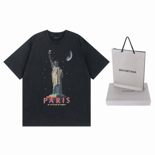 2025 Spring and Summer New T-shirt. Men's round neck classic logo beach pants us