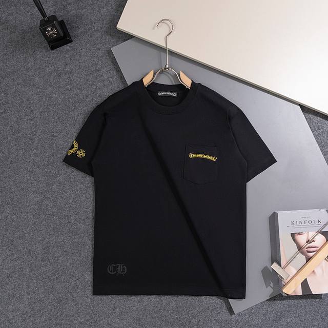 2025 Spring and Summer New T-shirt. Men's round neck classic Logo T-shirt uses i
