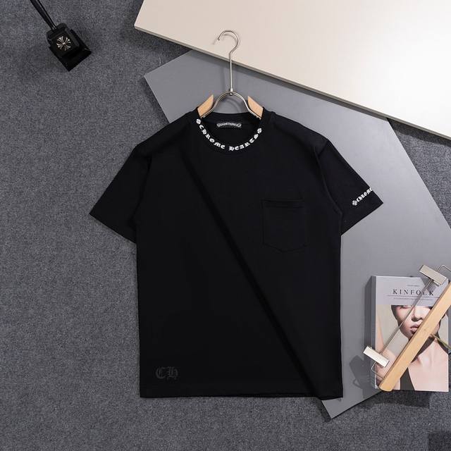 Moncler, the latest short-sleeved T-shirt of 2025, handsome and fashionable, wit