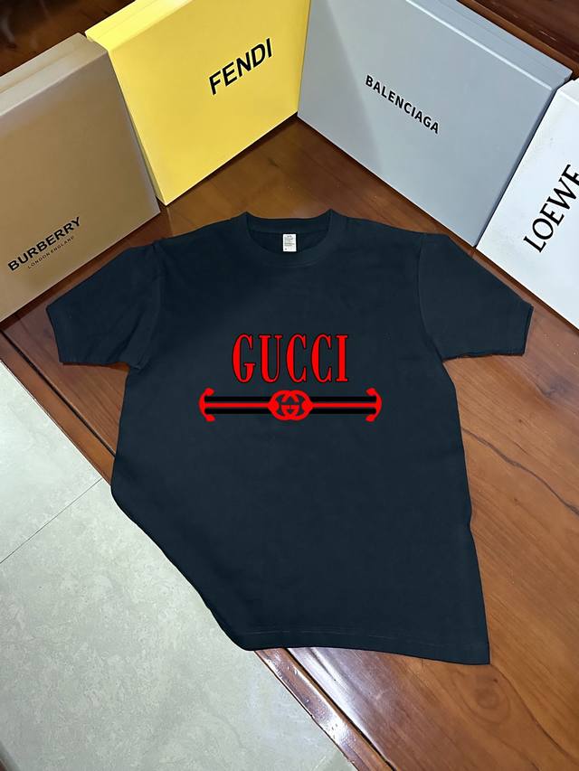 New short-sleeved shirt 6676 Welldone printed short-sleeved shirt There is a sig