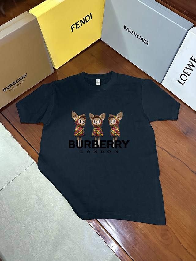 New short-sleeved shirt 6671 Welldone printed short-sleeved shirt There is a sig