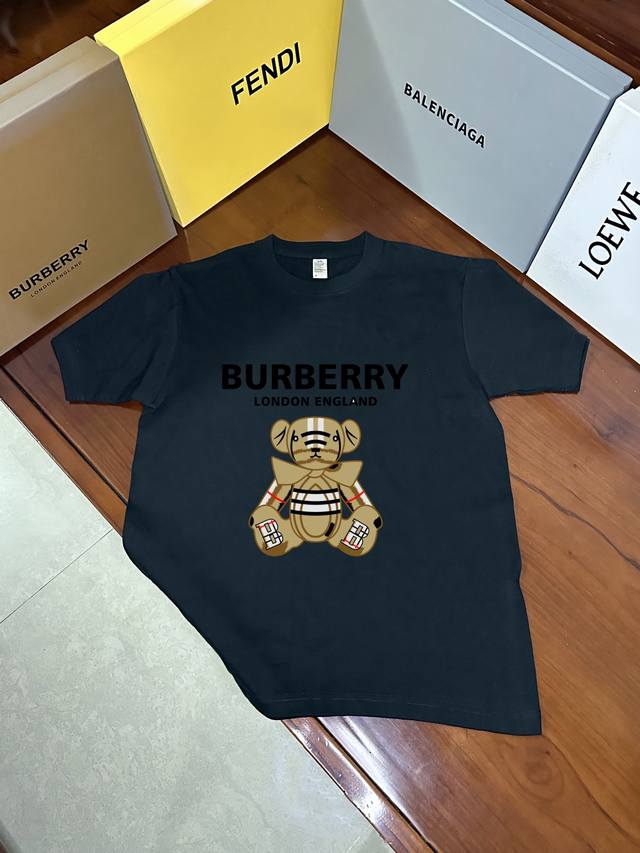 New short-sleeved shirt 6677 Welldone printed short-sleeved shirt There is a sig