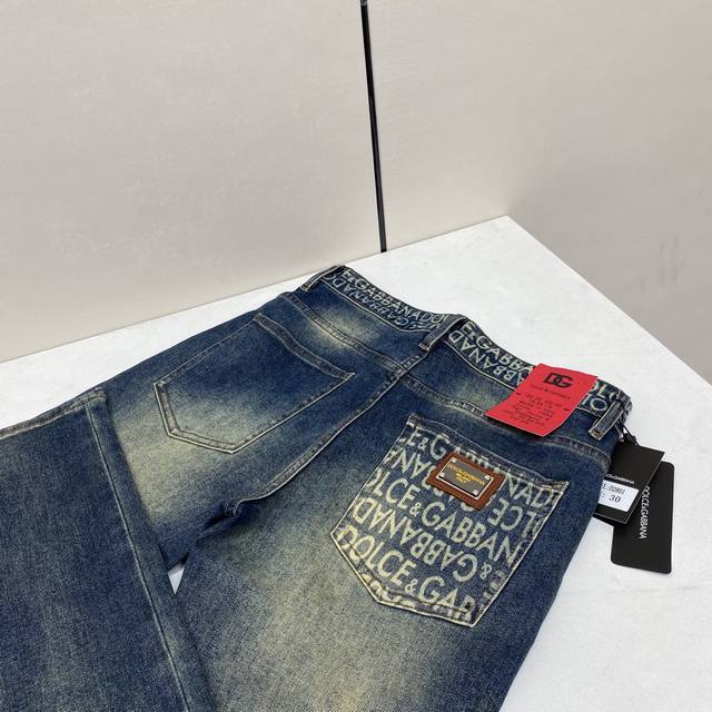 Dior Cd letter dark jacquard Logo logo is refined and upgraded, inspired by the