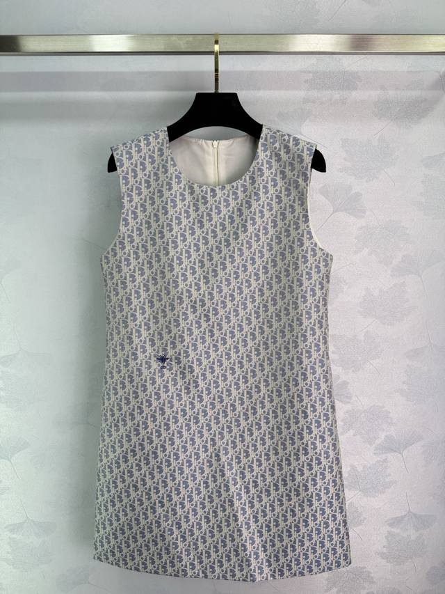 Price: Prada Spring and Summer new products, coming with strength! Fashionable a