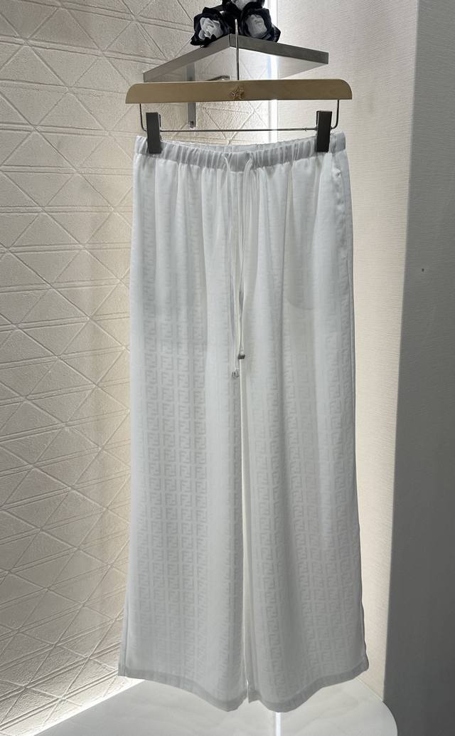 Factory price Toteme 25Ss Spring and Summer New Product Square head woven flat h