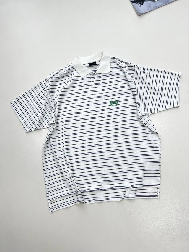 Couple's model Herme* Paris Hermes is lazy and casual, generous and beautiful, s