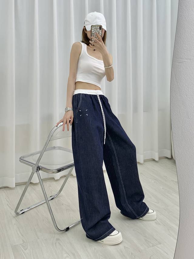 Purchasing level G126 in stock Top version Miu Miu Mary Jane thick heel hollow w