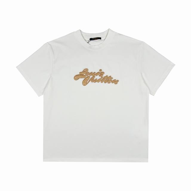 Dior *2025 New Year's New Style Highly Recommended This T-shirt is inspired by t