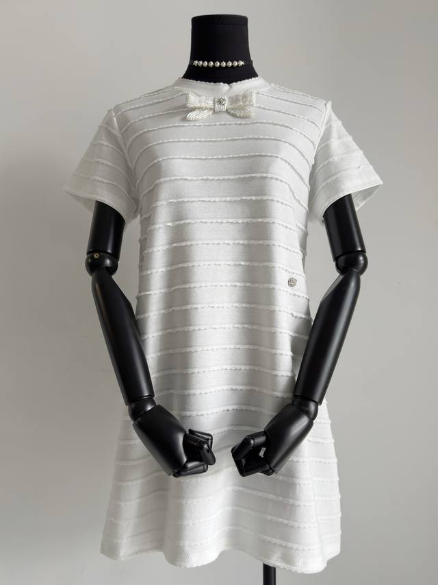 Gucc*25 New elegant, fashionable, sweet and casual short-sleeved dress with simp