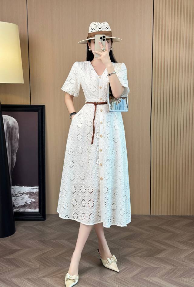 New original high-end quality Chane* 2025 Spring and Summer latest series! Three