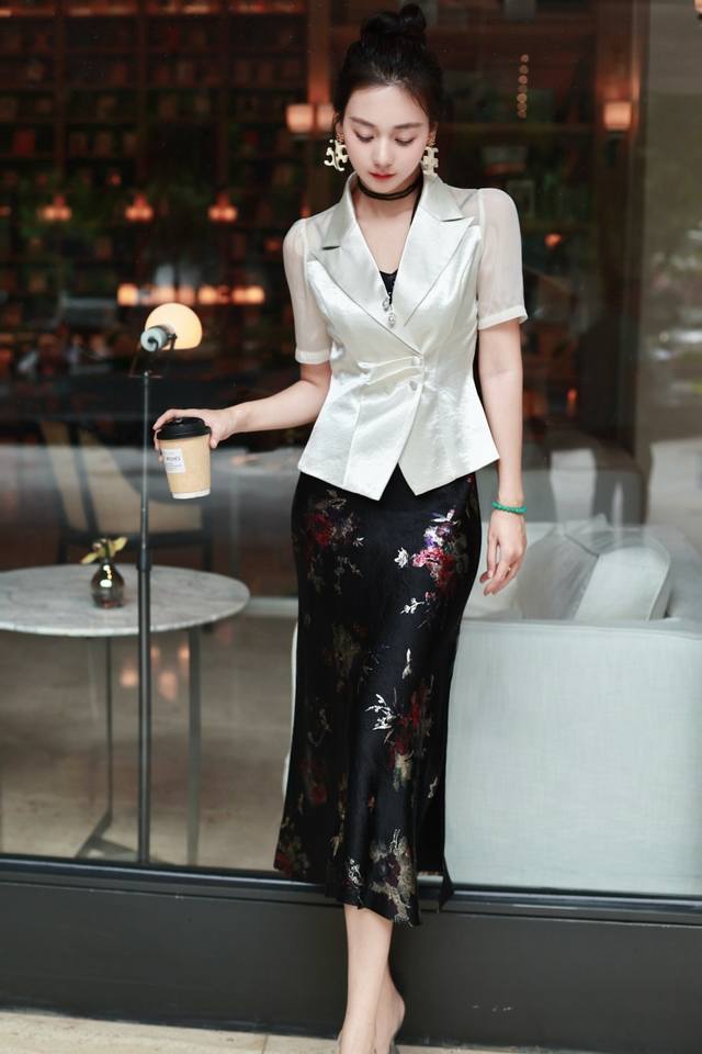 Louis Vuitto*2025 new arrivals printed belt vest dress custom Yb twill cotton de