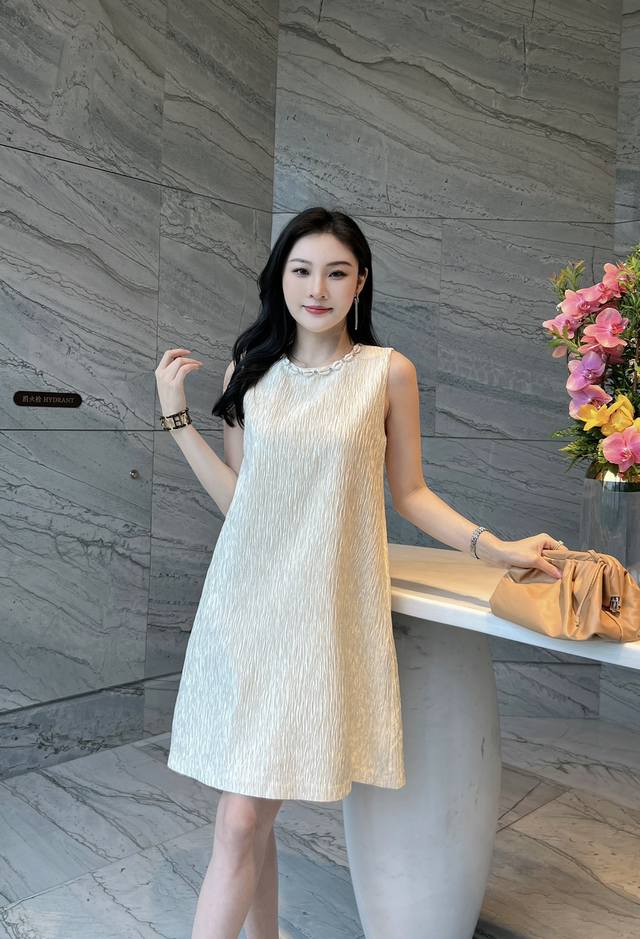 Early Spring New Novara Oversized Printed T-shirt Homologated jersey fabric Artw
