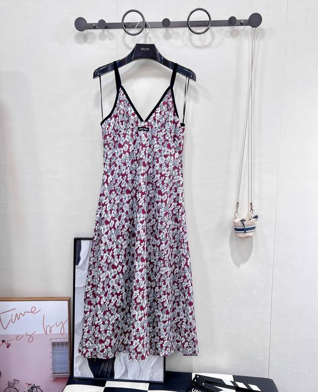 New original high-end quality Chane* 2025 Spring and Summer latest series! Hollo
