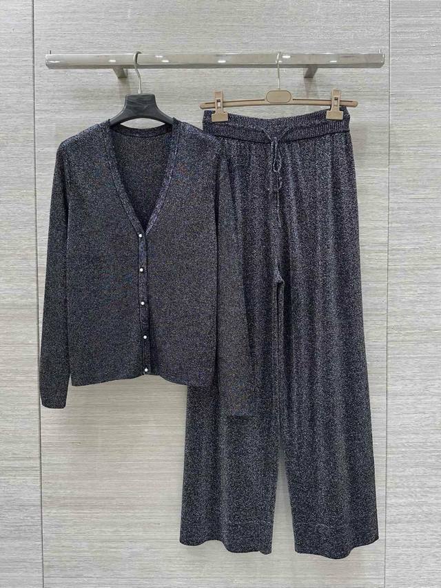 Set Super hot 100% fermented plant linen set! The sleeveless top has a unique as