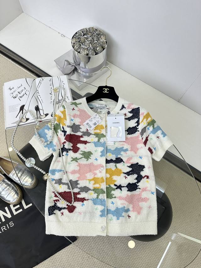 25 Spring and Summer Lightweight Comfortable Practical Jacket Windproof Stand Co