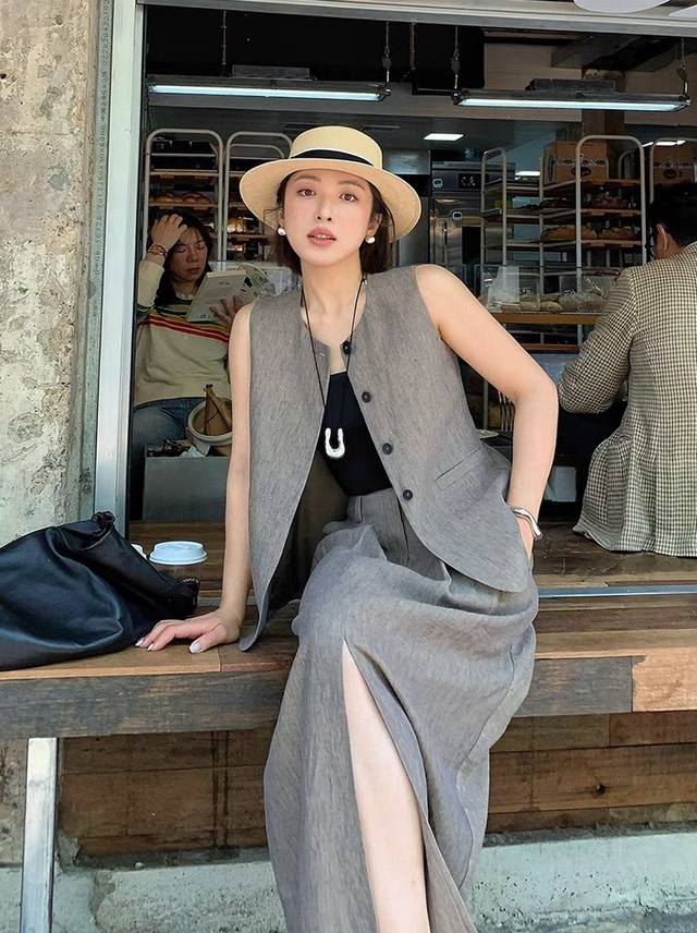 Re-order and shipment Hot-selling recommendation Valent0ڢ show 2025 early spring