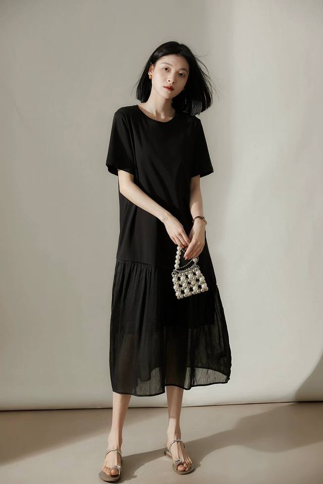 Saint Lauren* Lace Skirt High waisted, fitted silhouette with floral lace patter