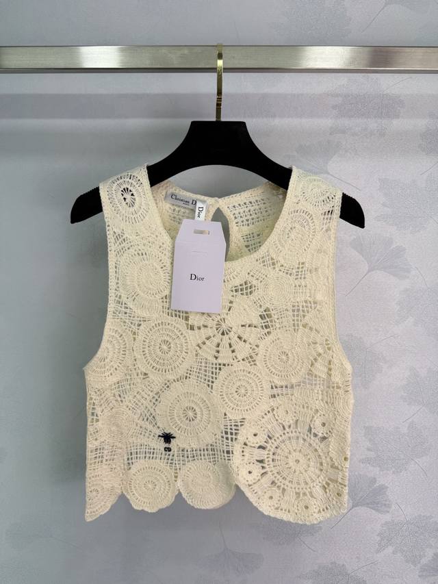 Alexander Wan*25 Spring and Summer new King V-neck chain knitted short sleeves!