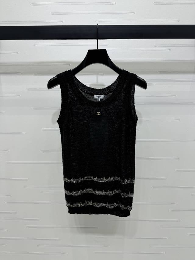 Chane* summer striped knitted short sleeves, available in pink and white. Round