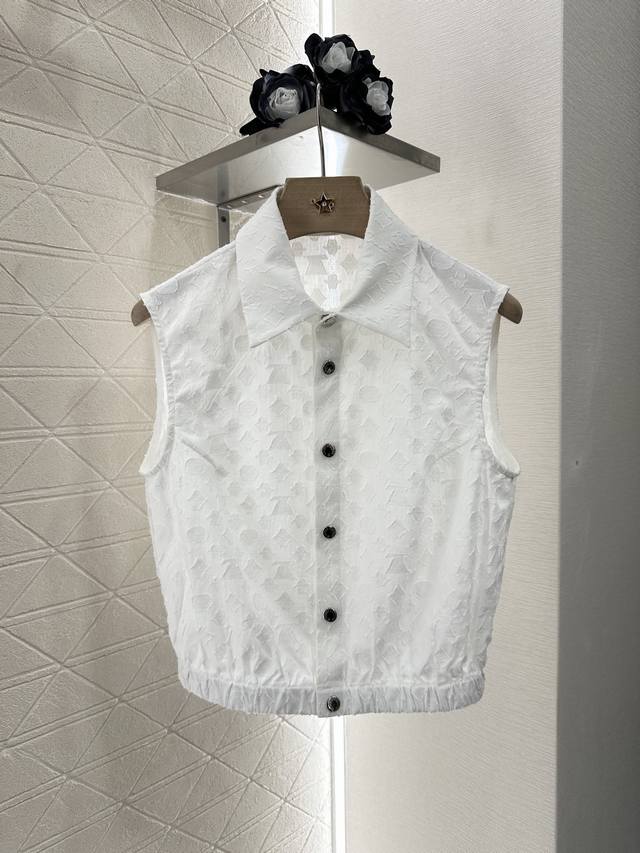 Style No. 20253483 Versac* new style square neck slim fit vest with letter print