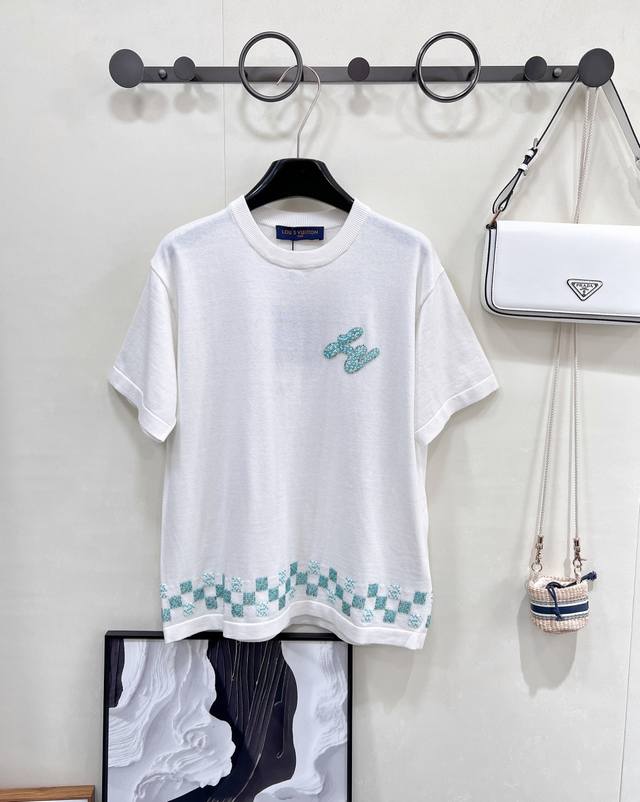 Louis Vuitto*25 Spring and Summer new embroidered letter chain short-sleeved T-s