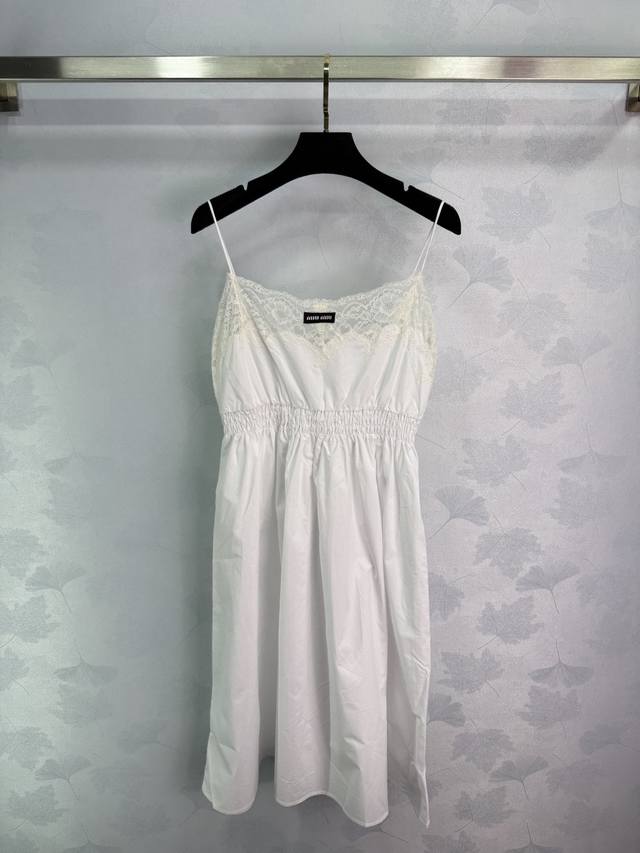 Fend* 2025Ss new suit fabric is smooth and silky! Classic and stylish, perfect f