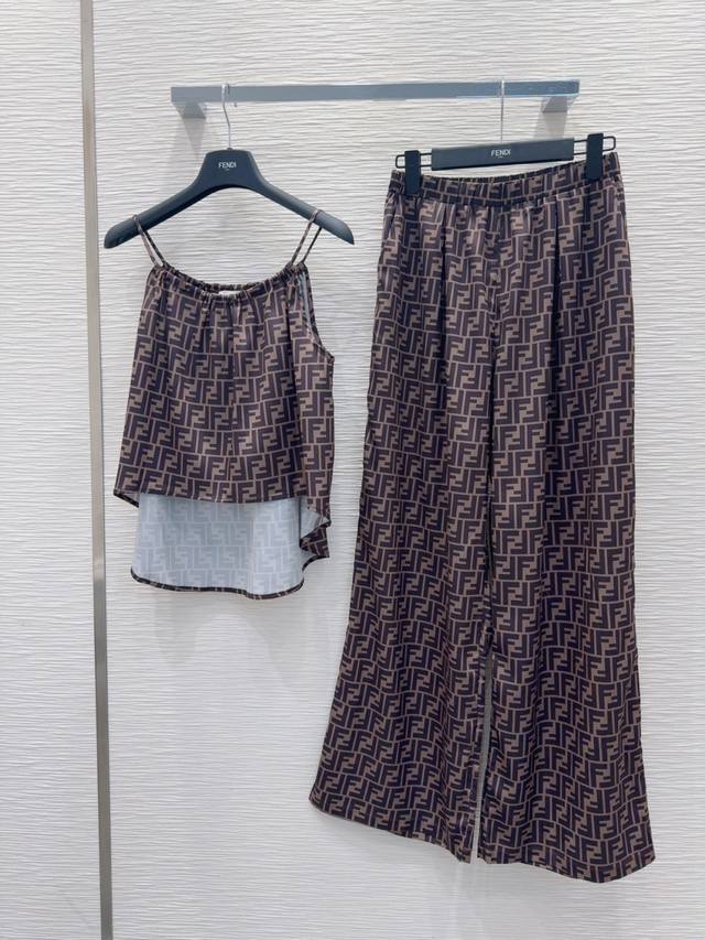 Furui Dancing Printed Acetate Skirt The acetate fabric has a soft sheen and a fu