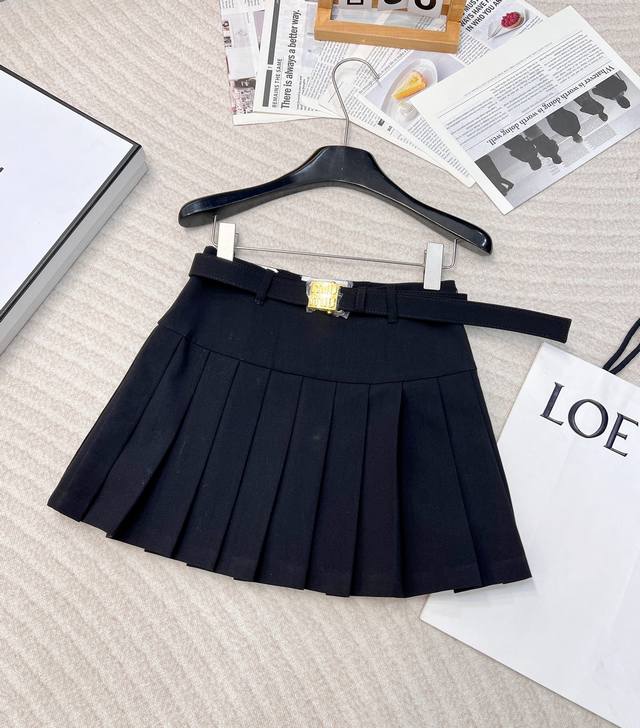 Valentin* 25Ss new spring and summer contrasting letter print embroidery round n