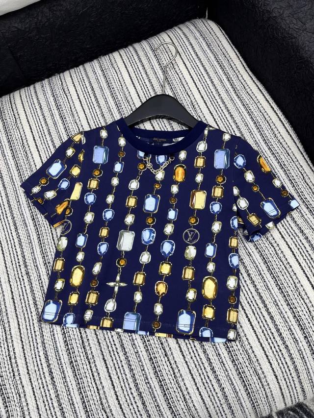 25Ss New summer style! Bugs Bunny printed short-sleeved T-shirt has a very Ameri
