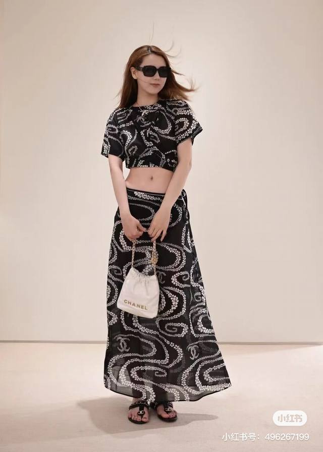Miumi* 25Ss new style thread collar dress contrast color stitching pleated skirt