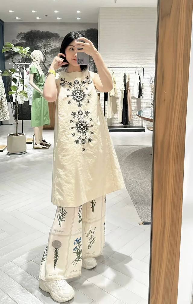 Dio* 25Ss new one-shoulder dress denim color old flower pattern printed fabric w
