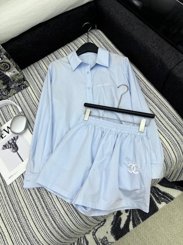 Burberry*Ry. 2025 summer new men's fashion casual shorts! Classic and versatile